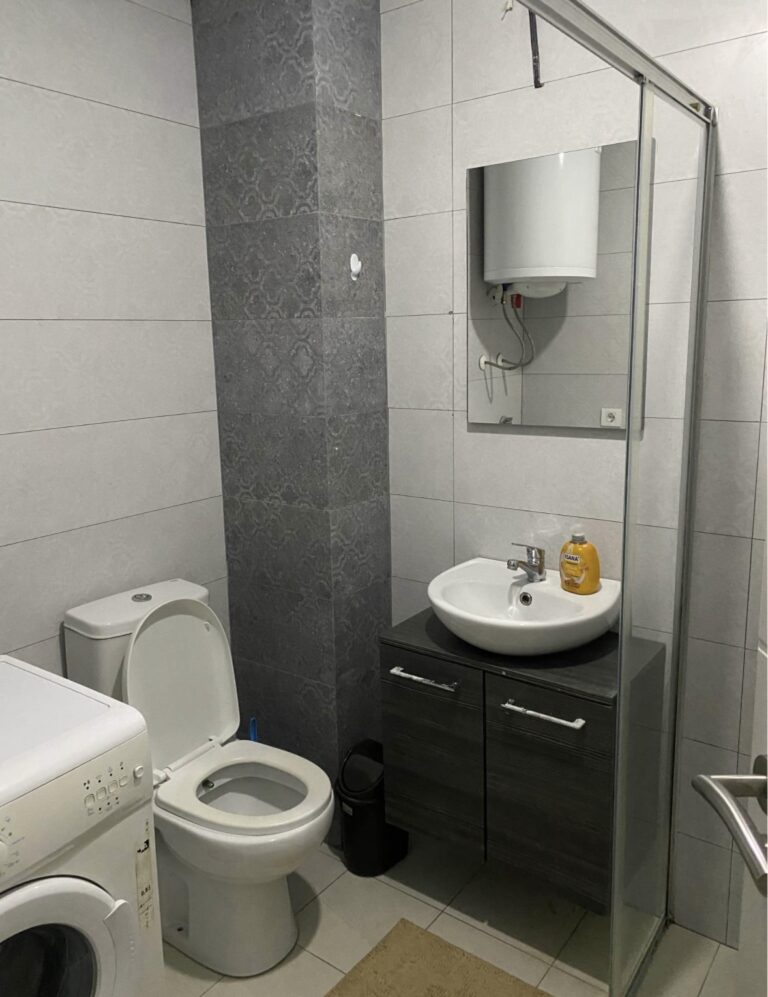 🔑 Gasonjere  me Qira në Lagjën e Muhaxherëve