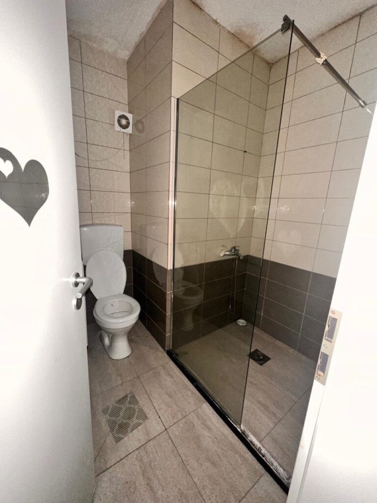 🔑 Banesë  Për Shitje Në Fushë Kosovë