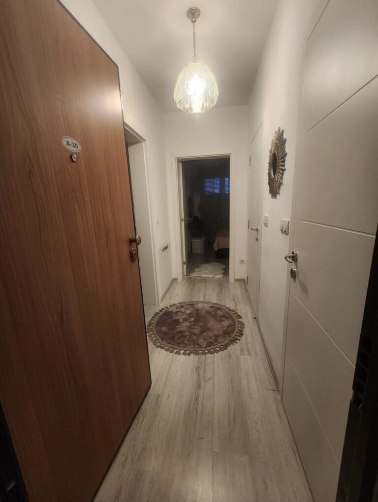 🔑 Banesë me Qira në Arbëri